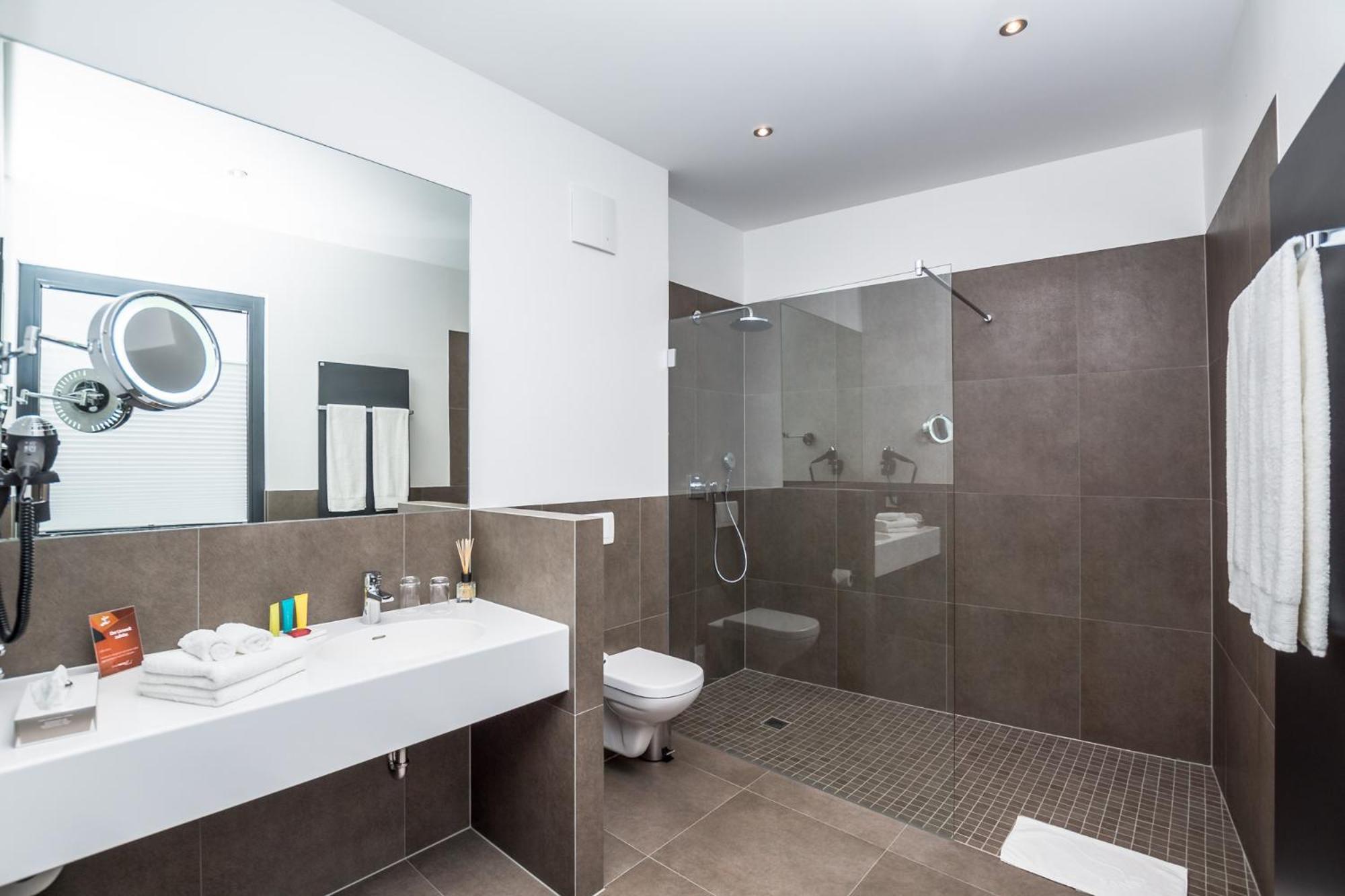 Stadthotel Reich Mellrichstadt Dış mekan fotoğraf